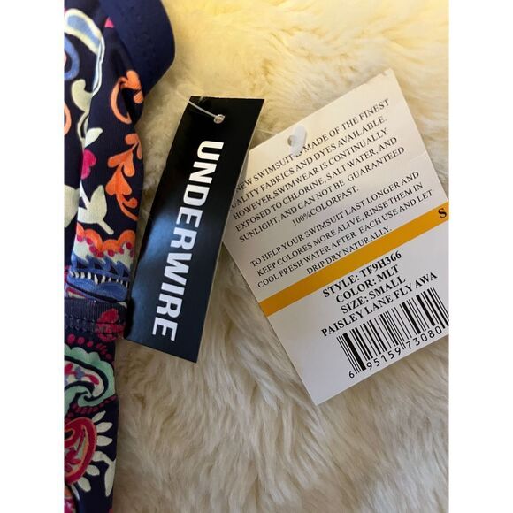 24th & Ocean Women’s Paisley Lane Multicolored Fly Away Tankini Top Sz Small NWT - Picture 7 of 8